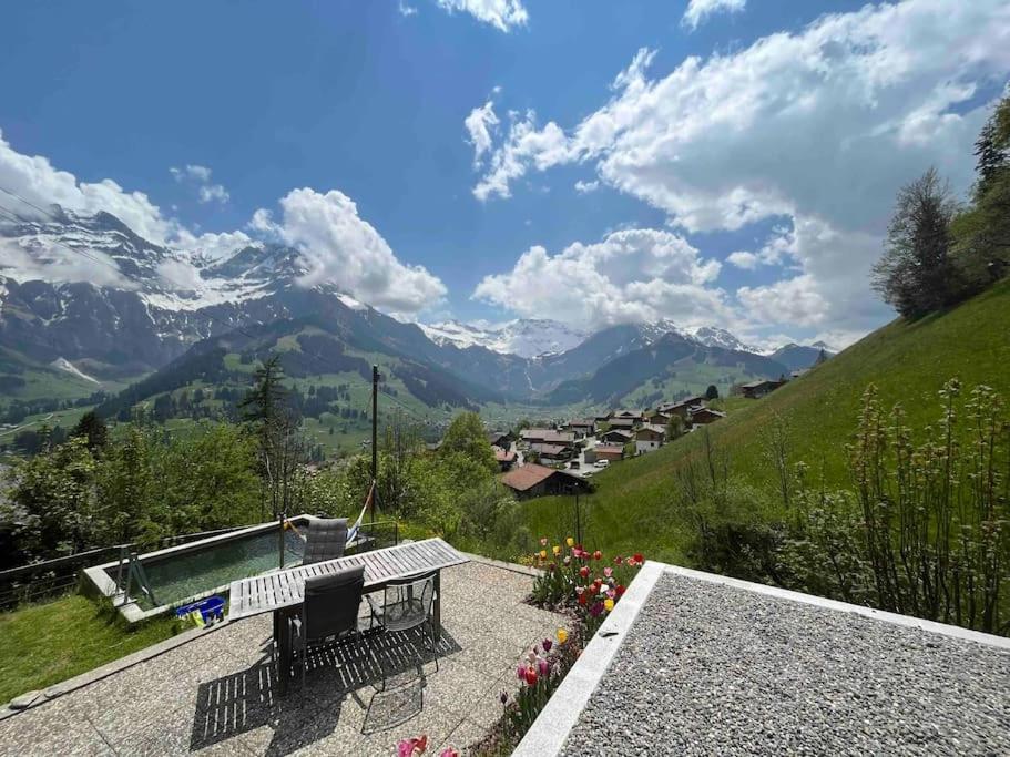 Chalet Sonnenheim, Wohnung Mit Panoramafenster อาเดลโบเดิน ภายนอก รูปภาพ